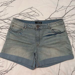 Jordache Jean shorts- size 16